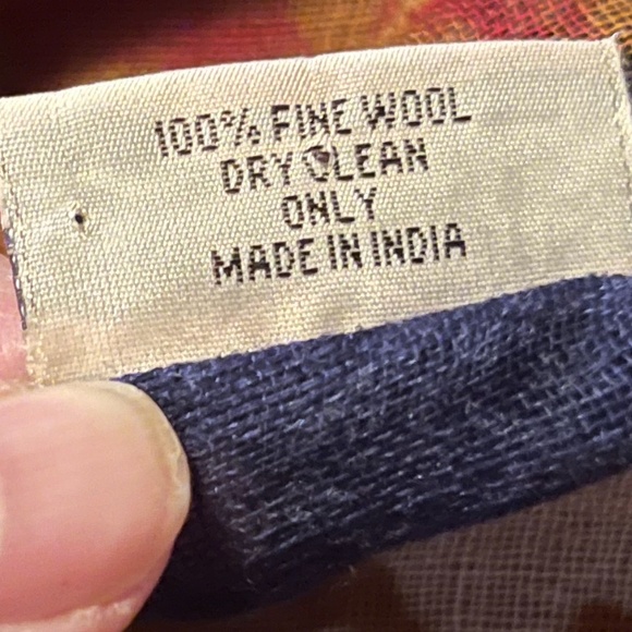 BINDYA 100% WOOL LARGE TIE DYE WRAP SHAWL - Picture 10 of 10